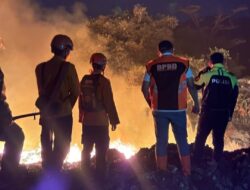 Bupati Bogor, Polres Bogor, TNI, BPBD, Damkar dan Masyarakat Turun Langsung Padamkan Kebakaran TPAS Galuga